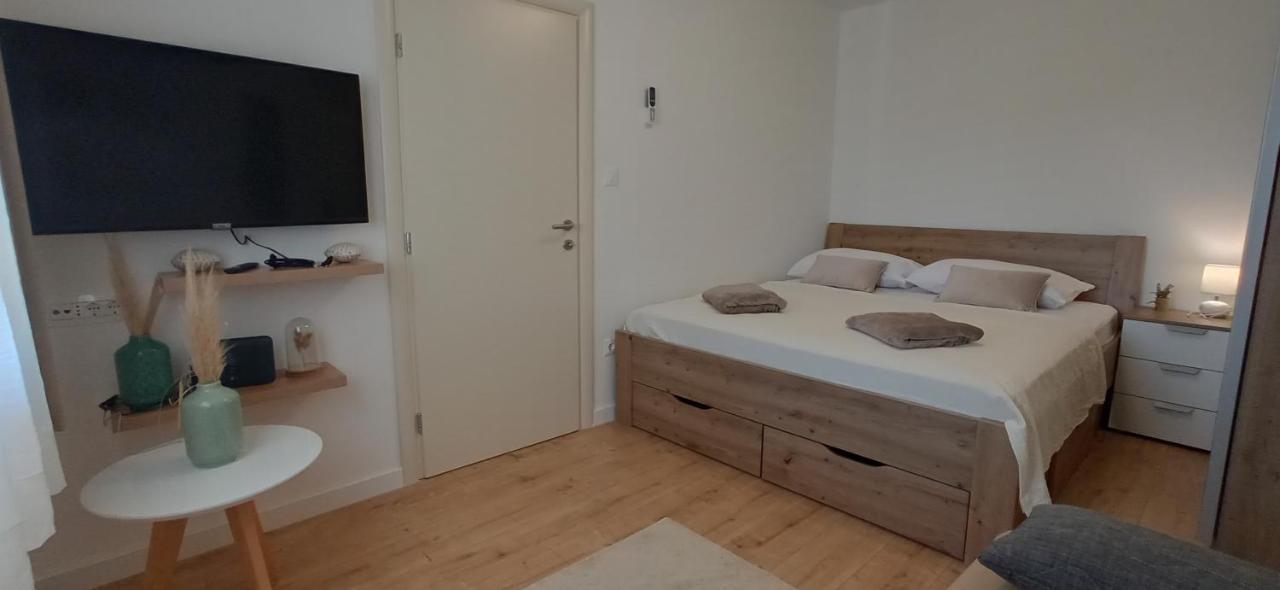 Holiday Home Peran Grebaštica Dış mekan fotoğraf